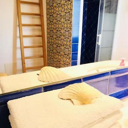 Apartment 2 Bedrooms With Sea View Shared Pool And Enclosed Garden At Carvoeiro