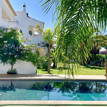 Apartment 2 Bedrooms With Sea View Shared Pool And Enclosed Garden At Carvoeiro *